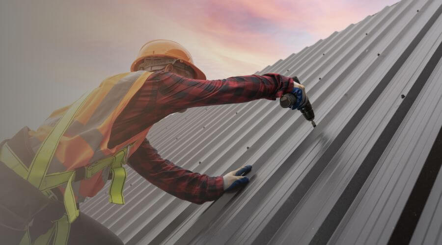 Expert flood damage restoration services in Milford, MI